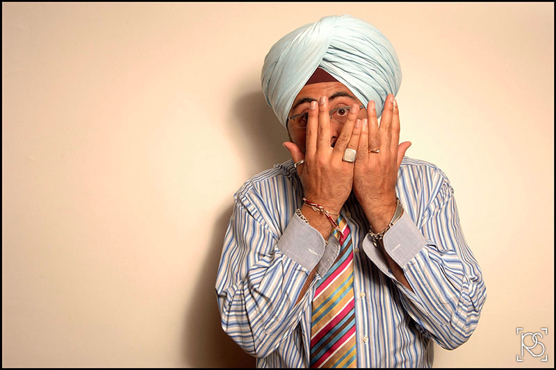 HARDEEP SINGH-KOLKI, COMEDIAN OF A NEW CHANNEL 4 TELEVISION PROGRAMME. Â©RUSSELL SACH - 0771 882 6138